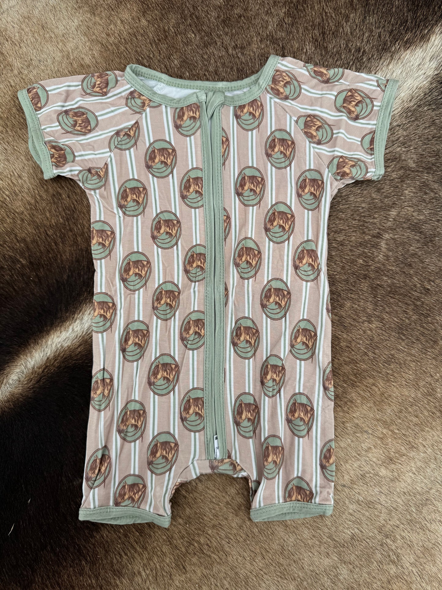 Sage Buckskin Bamboo Shortie