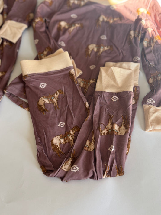 Roan Horse Bamboo Pants Set
