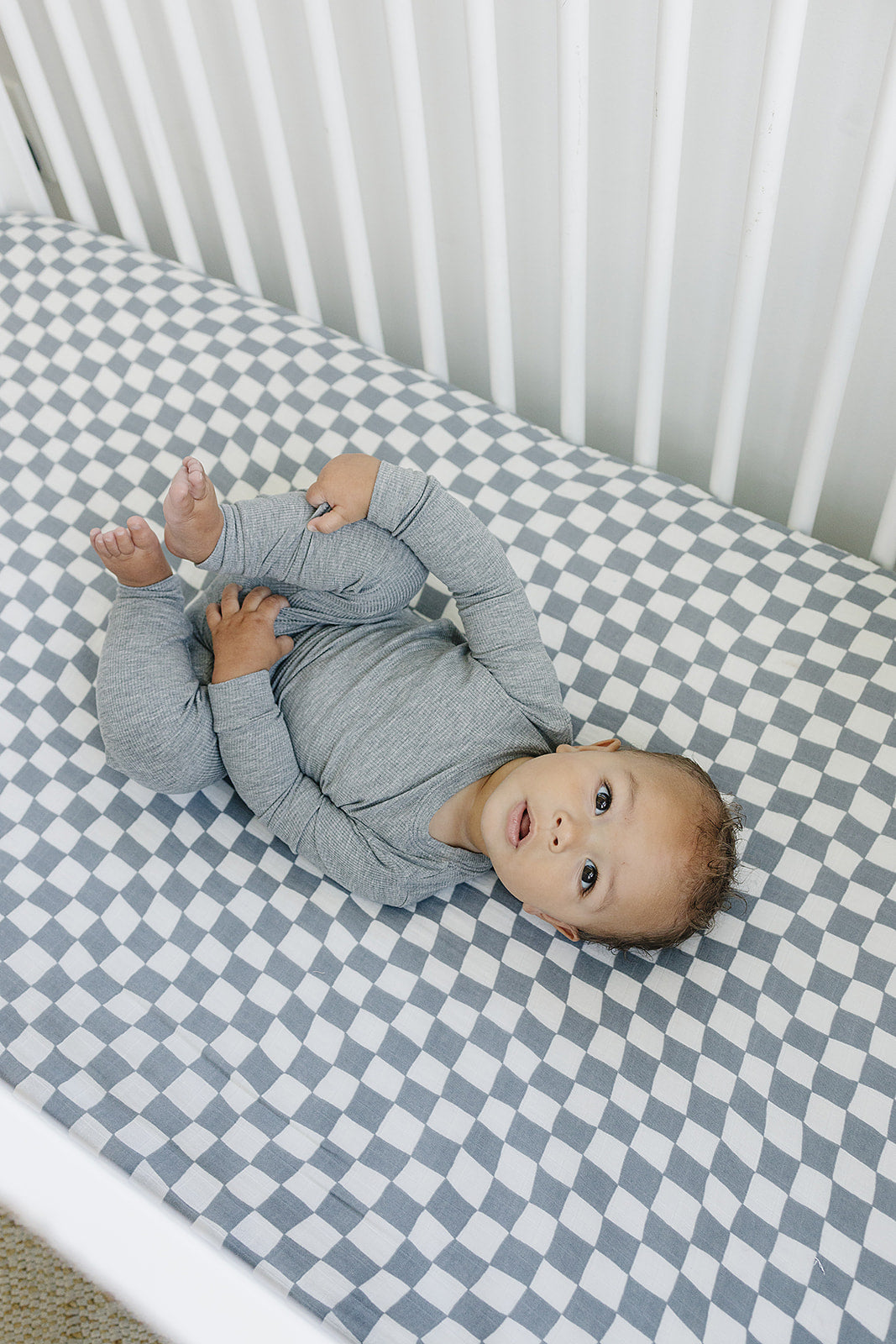 Dusty Blue Wavy Checkered Muslin Crib Sheet